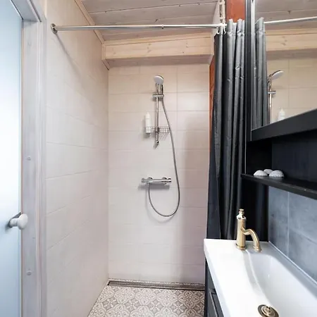 Apartament Garden Next To Telliskivi & Old Town Tallin